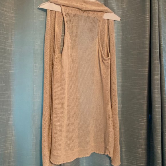 Sweater/Cover - Picture 2 of 2